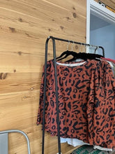 Load image into Gallery viewer, Leopard Print Long Sleeve